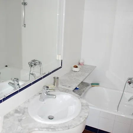 Mestral Hotel