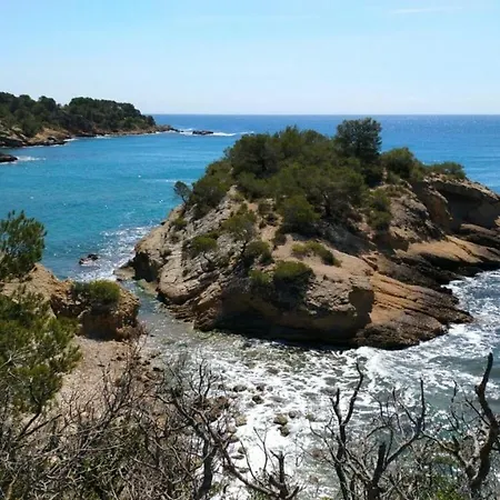 فندق Mestral كالافات